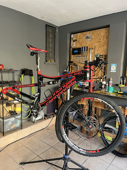 Dirección, horario, teléfono y opiniones de Bike Restorations en Poza Rica