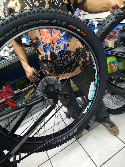 Dirección, horario, teléfono y opiniones de Chula Bike en León