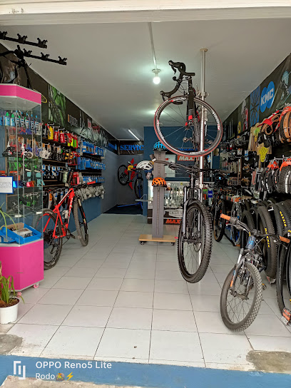 Dirección, horario, teléfono y opiniones de Ciclostore en San Cristóbal de las Casas