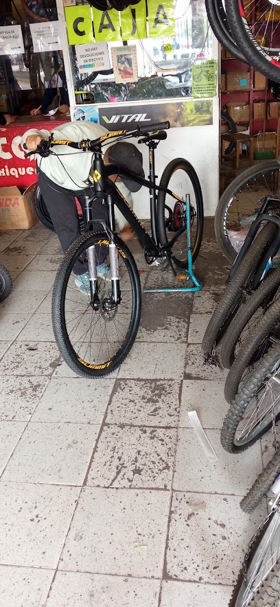 Dirección, horario, teléfono y opiniones de Cometta en Toluca