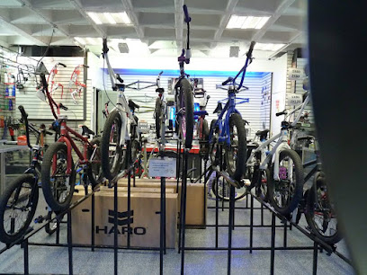 Dirección, horario, teléfono y opiniones de El Diablito Súper Bmx. en Miguel Hidalgo