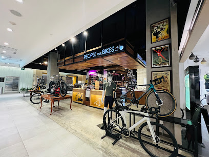 Dirección, horario, teléfono y opiniones de People For Bikes Palacio de Hierro Santa Fe en Álvaro Obregón