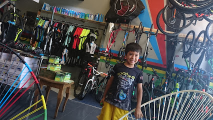 Dirección, horario, teléfono y opiniones de Rapha Bike Shop en Chihuahua