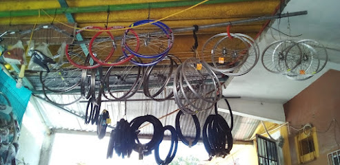 Dirección, horario, teléfono y opiniones de Taller de Bicicleta El Primo Cristóbal en Ciudad del Carmen