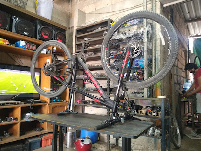 Dirección, horario, teléfono y opiniones de Taller de Bicicletas Terminator en Mérida