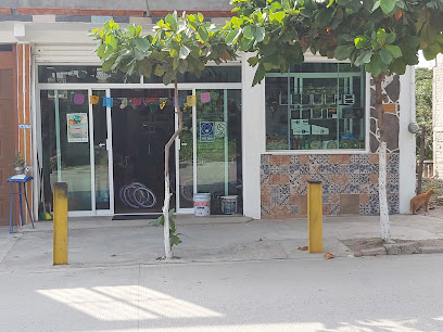 Dirección, horario, teléfono y opiniones de Bici Albatros (C. De Los Maestros) en Puerto Vallarta