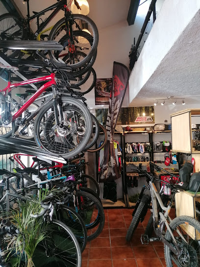 Dirección, horario, teléfono y opiniones de Bros Bikes en León