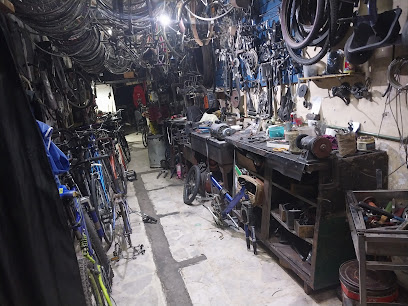 Dirección, horario, teléfono y opiniones de Taller Mecanico de Bicicletas Buena Baica en Guadalajara