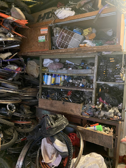 Dirección, horario, teléfono y opiniones de Taller de Bicicletas Jarocho en Iztacalco