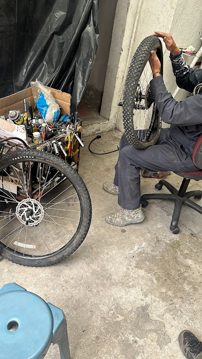 Dirección, horario, teléfono y opiniones de Taller de Bicicletas (Lomas de Chapultepe) en Miguel Hidalgo