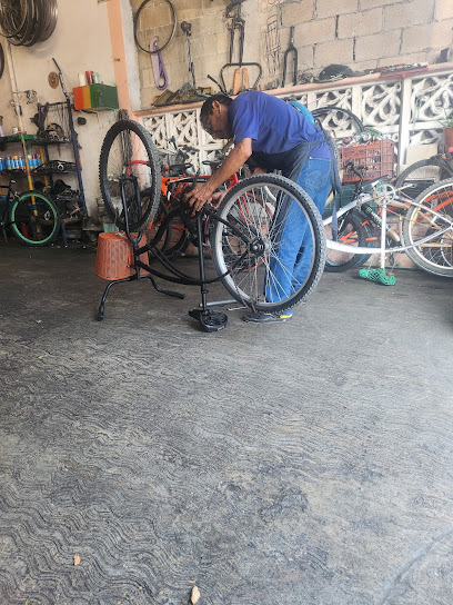 Dirección, horario, teléfono y opiniones de El Porvenir en Playa del Carmen