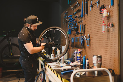 Dirección, horario, teléfono y opiniones de Pcyclopath en Monterrey