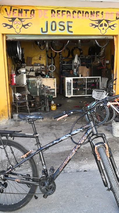 Dirección, horario, teléfono y opiniones de Taller de Bicicletas C. 34 en Cancún
