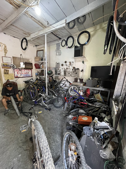 Dirección, horario, teléfono y opiniones de Taller de Bicicletas Cano en Guadalupe
